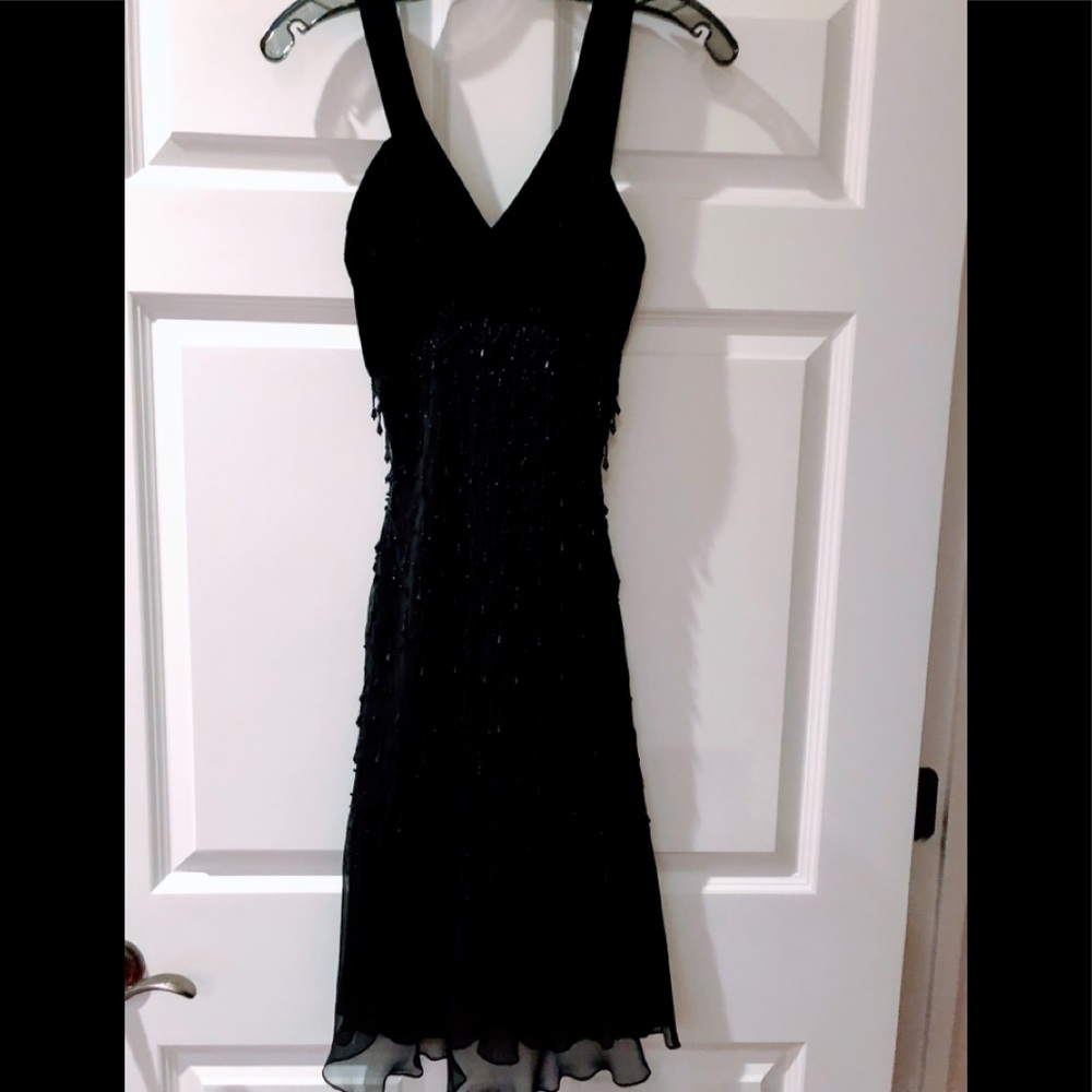 Black beaded 100% silk & velvet cocktail dress,knee length. Size 8, never worn.